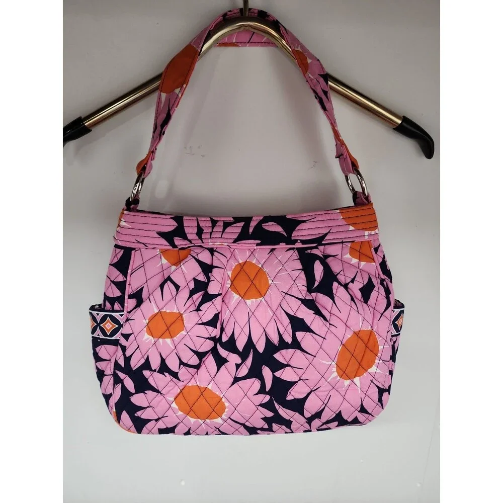 Vera Bradley Reversible Tote Bag Loves Me Pattern Pink Daisies Magnetic Closure